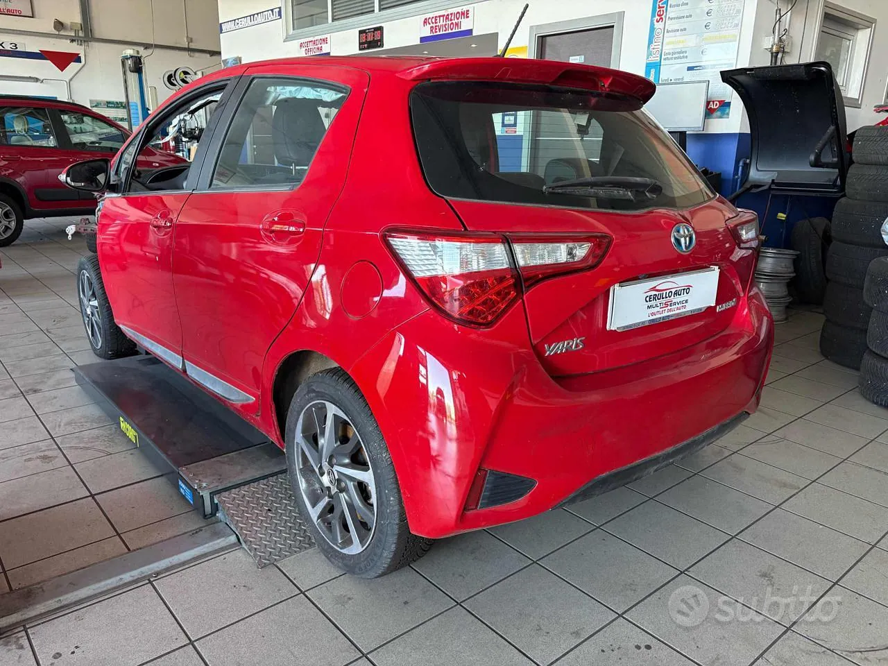 Toyota Yaris 2018 photo 3