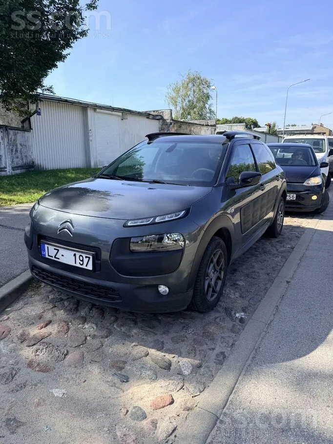 Citroen C4 Cactus 2014 photo 2