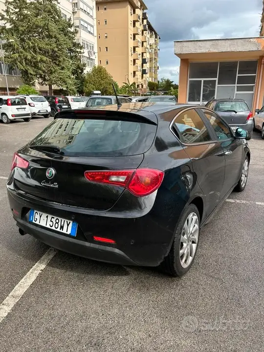 Alfa Romeo Giulietta 2012 photo 5