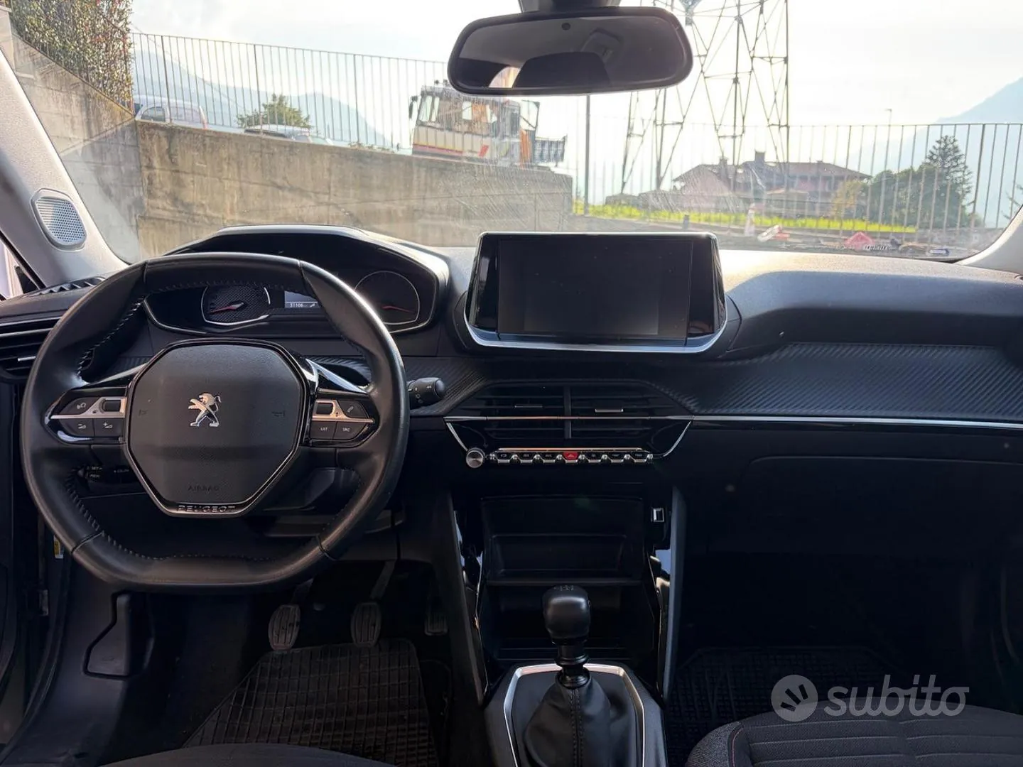 Peugeot 2008 2021 photo 3