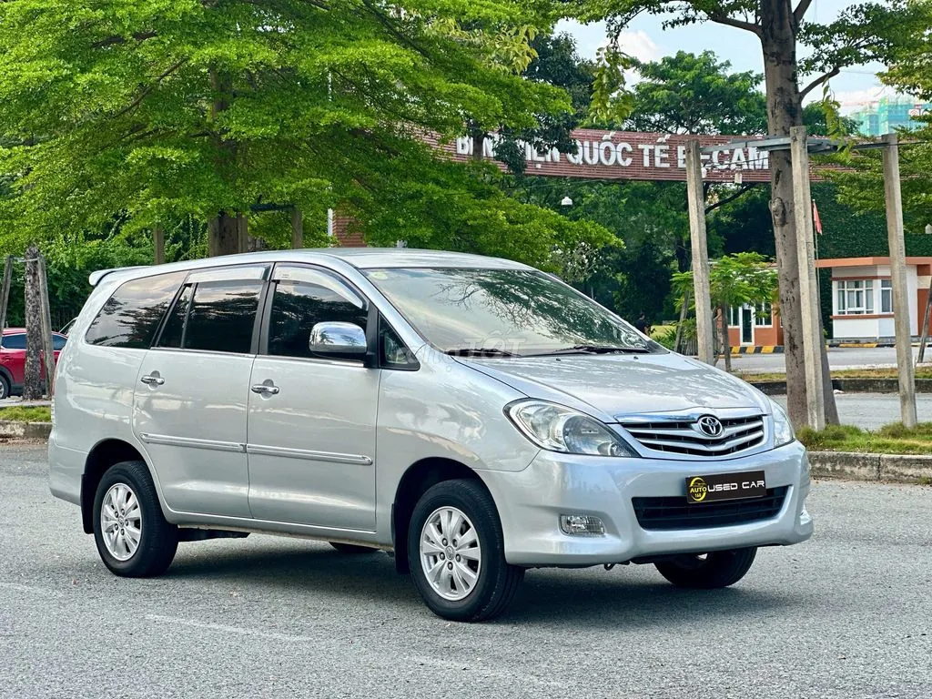 Toyota Innova