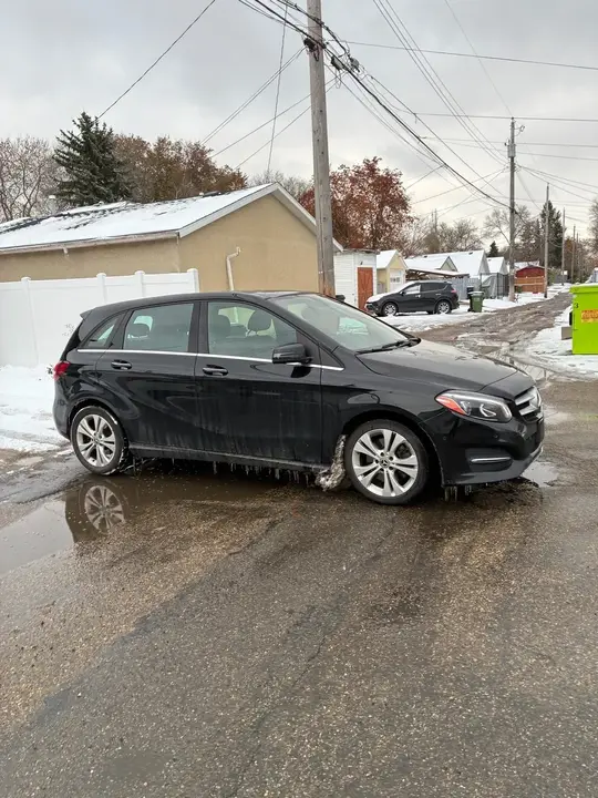 Mercedes-Benz B-Class 2018 photo 3