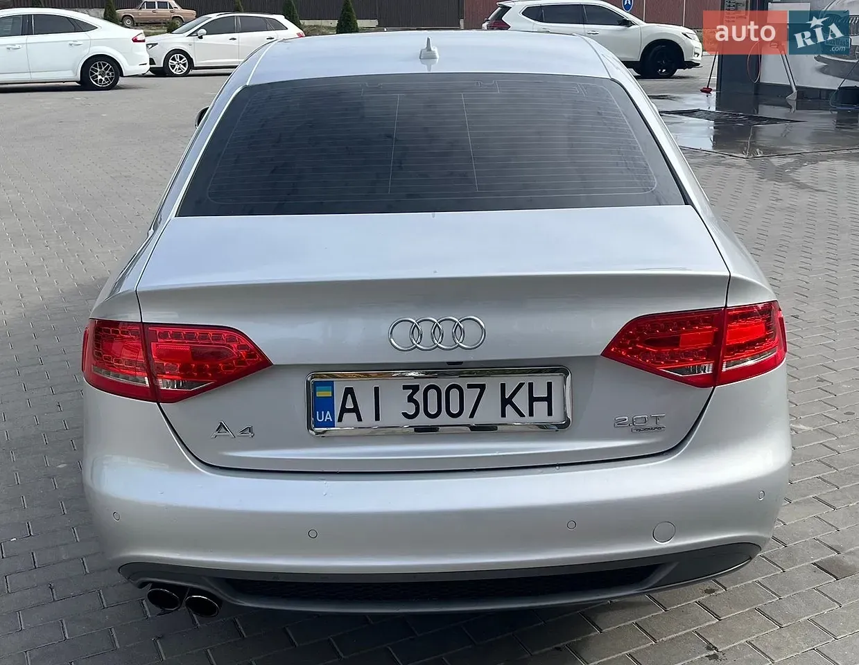 Audi A4 2011 photo 4