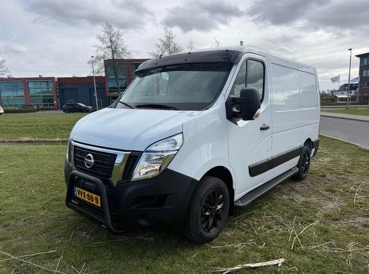 Nissan Interstar