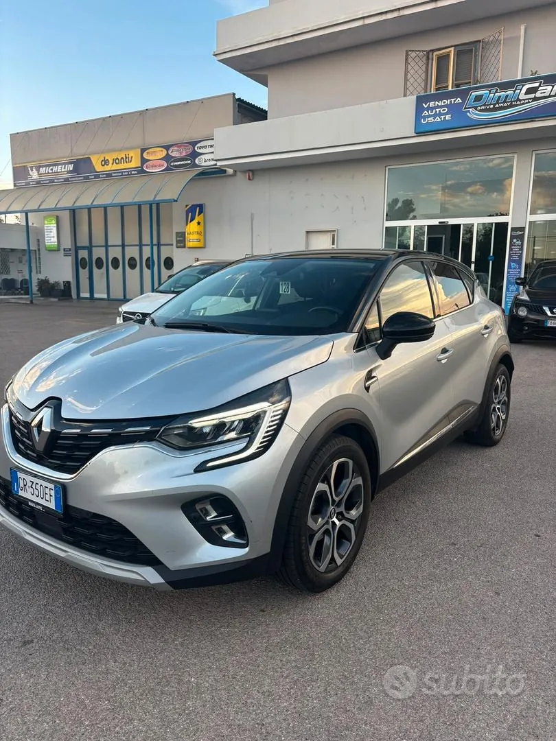Renault Captur 2023 photo 2