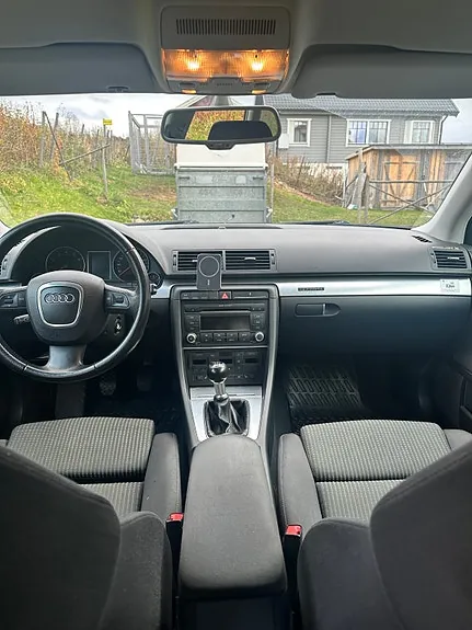 Audi A4 2007 photo 4