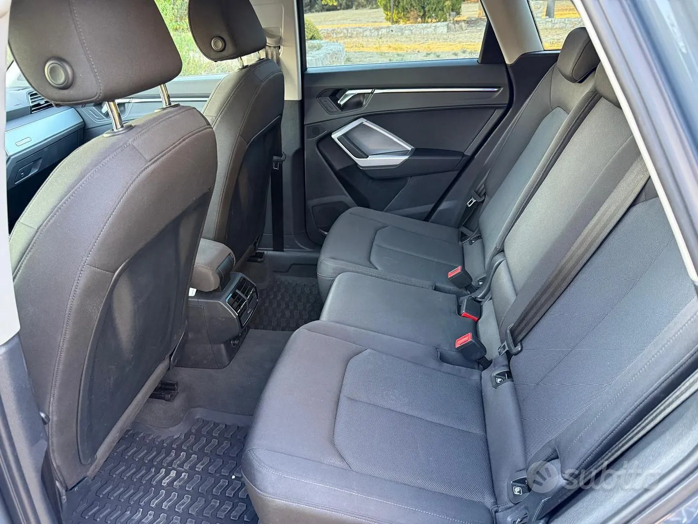 Audi Q3 2019 photo 3