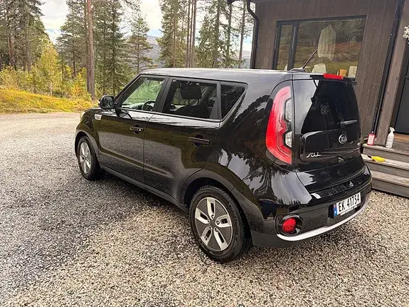 Kia Soul 2018 photo 2
