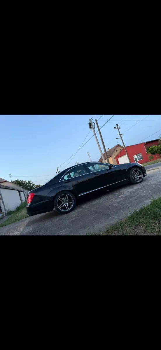 Mercedes-Benz S-Class 2006 photo 2