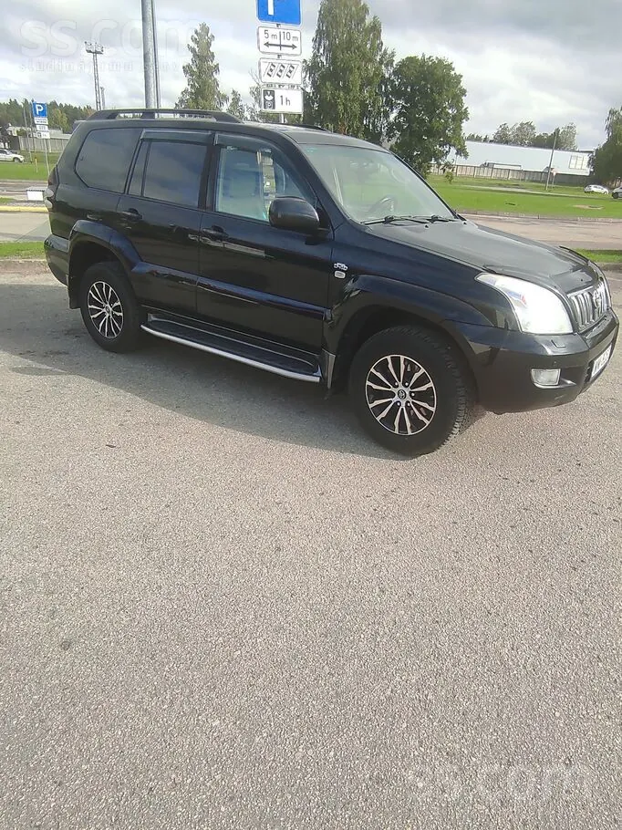 Toyota Land Cruiser