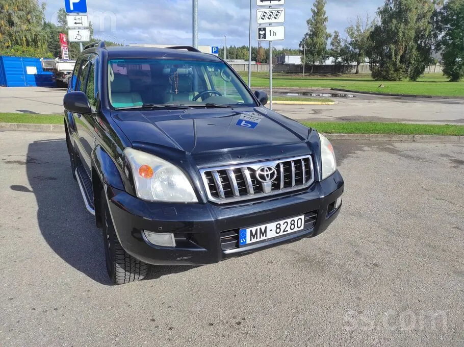 Toyota Land Cruiser 2007 photo 2