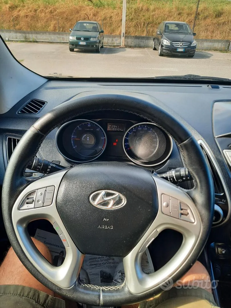Hyundai Ix35 2011 photo 4