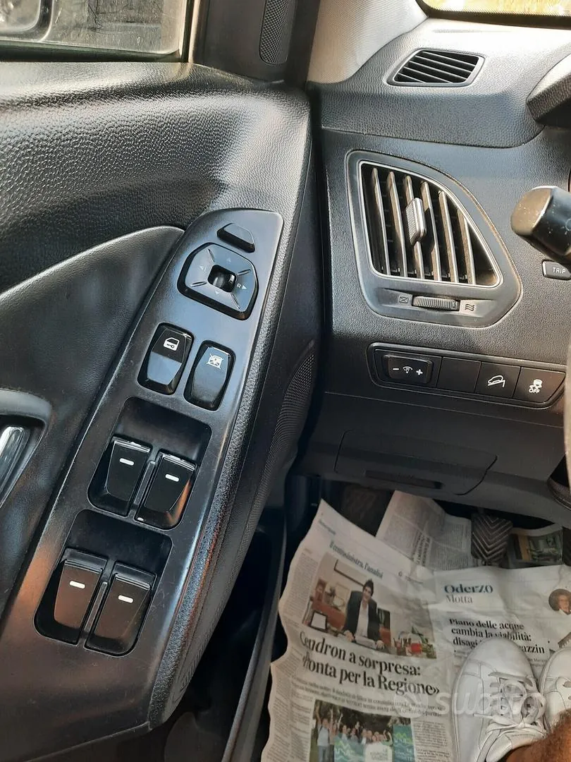 Hyundai Ix35 2011 photo 2