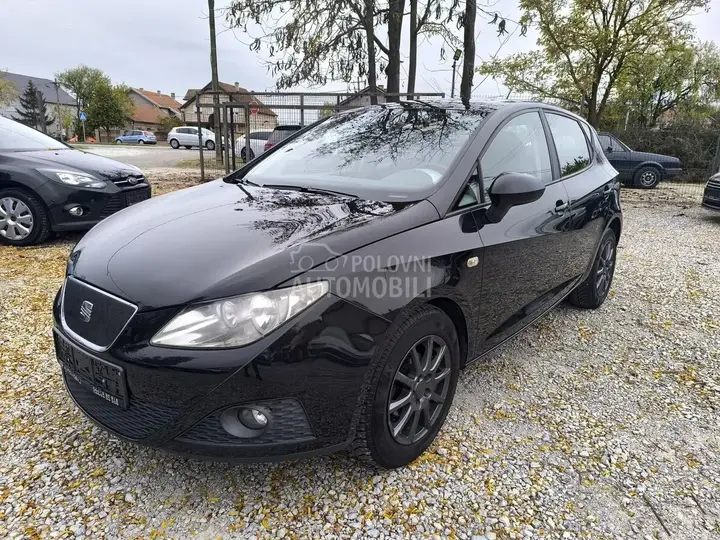 Seat Ibiza 2011 photo 2