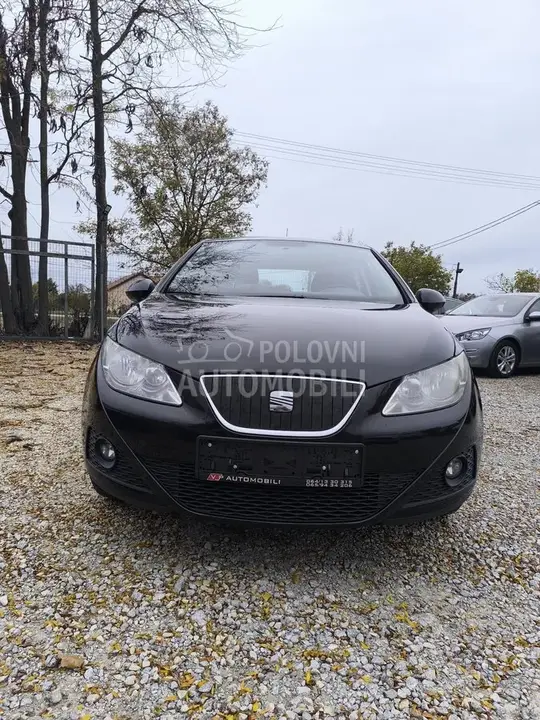 Seat Ibiza 2011 photo 3
