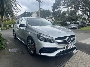 Mercedes-Benz A45 2016 photo 2