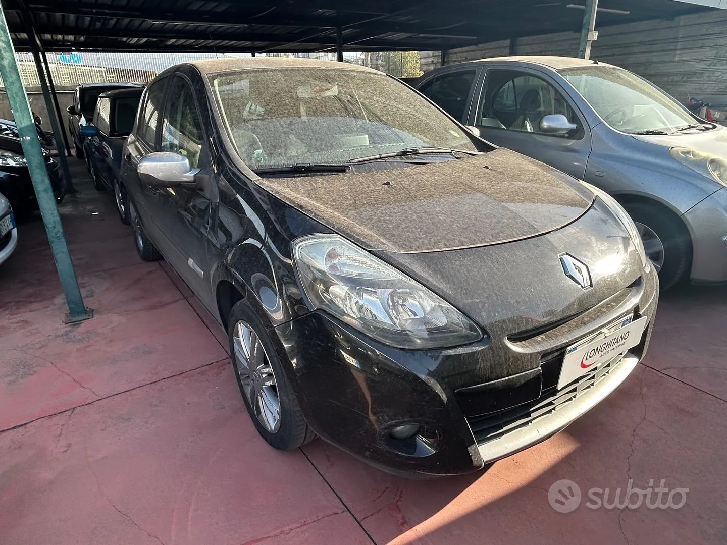 Renault Clio 2011 photo 2