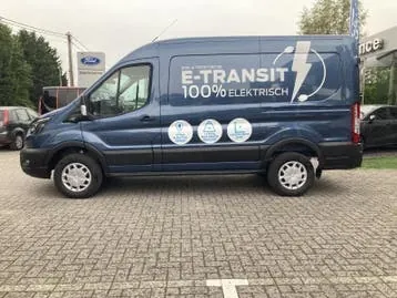 Ford Transit 2022 photo 3