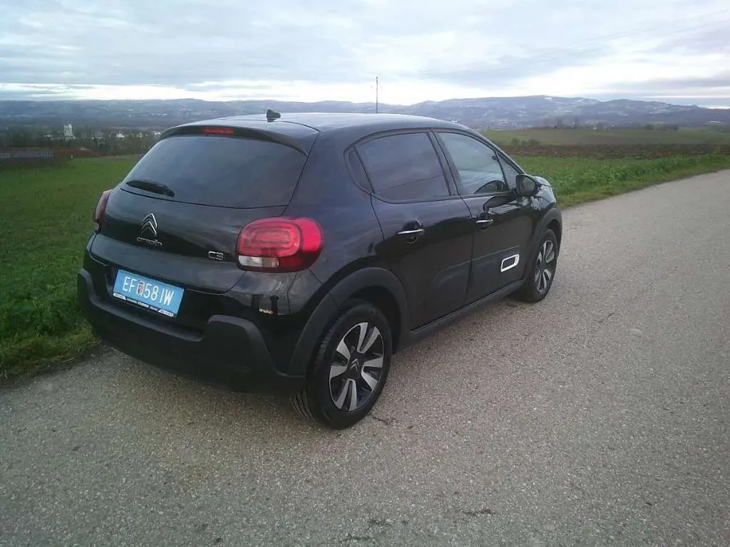 Citroen C3 2023 photo 2