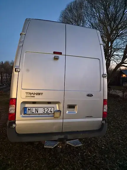 Ford Transit 2011 photo 2
