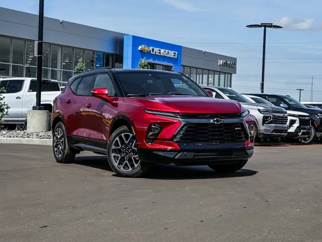 Chevrolet Blazer 2026 photo 2