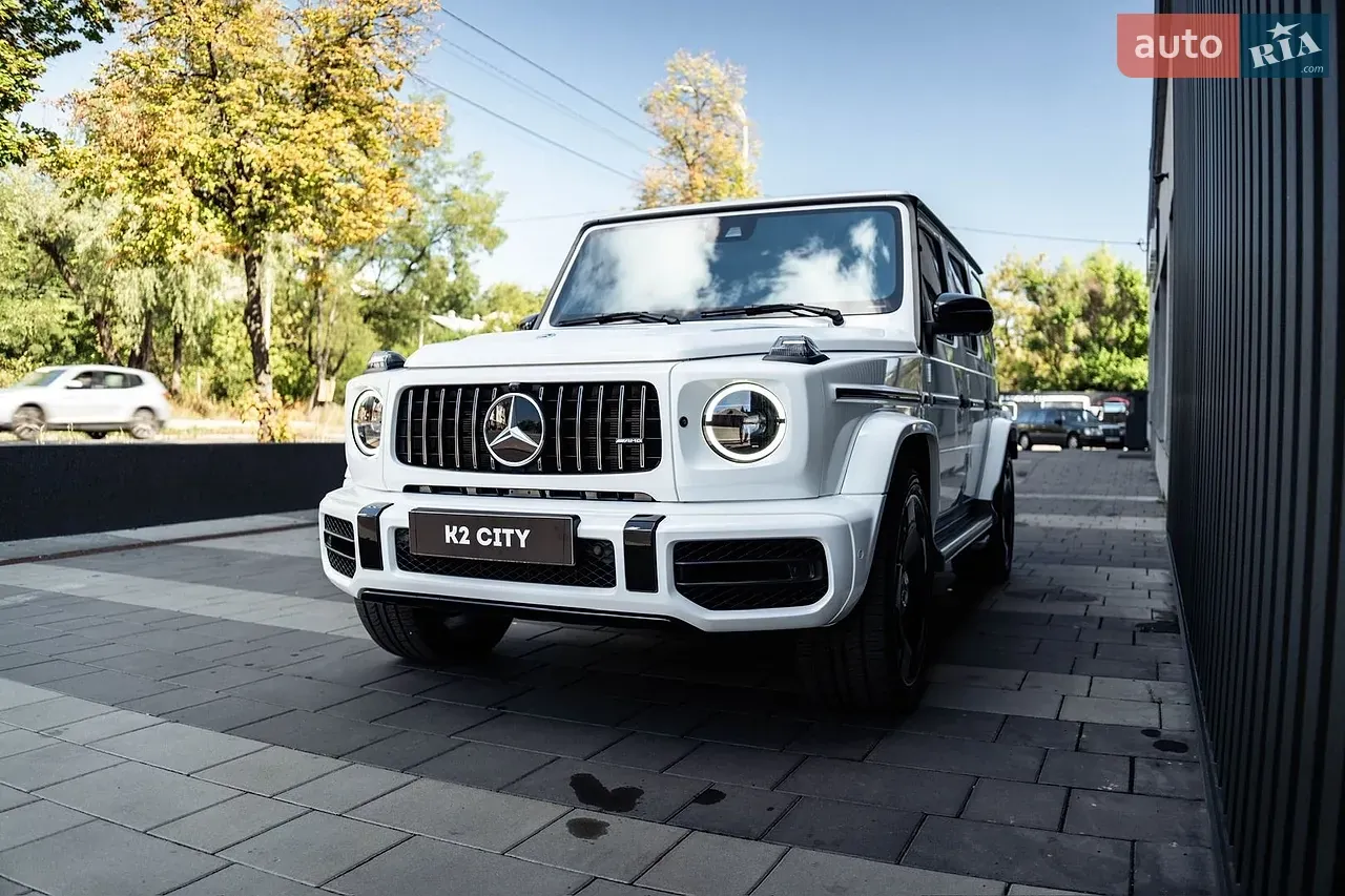 Mercedes-Benz G-Class
