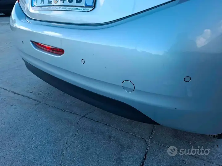 Peugeot 208 2015 photo 5