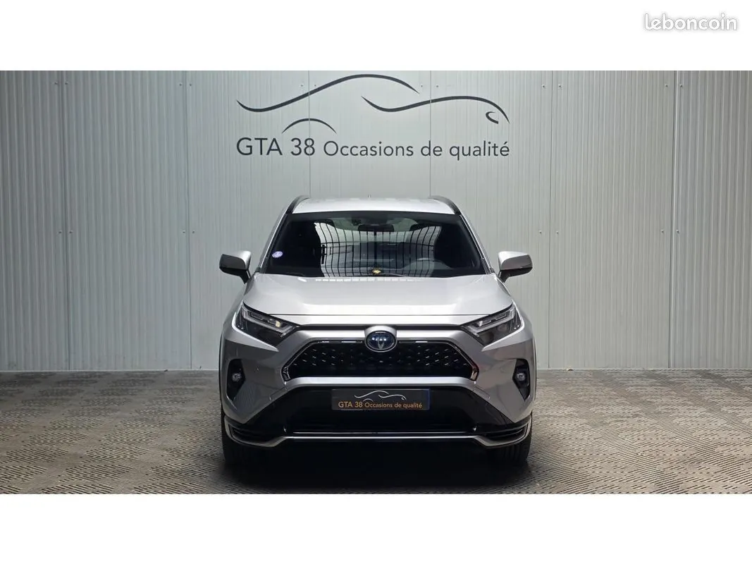 Toyota Rav 4 2022 photo 2