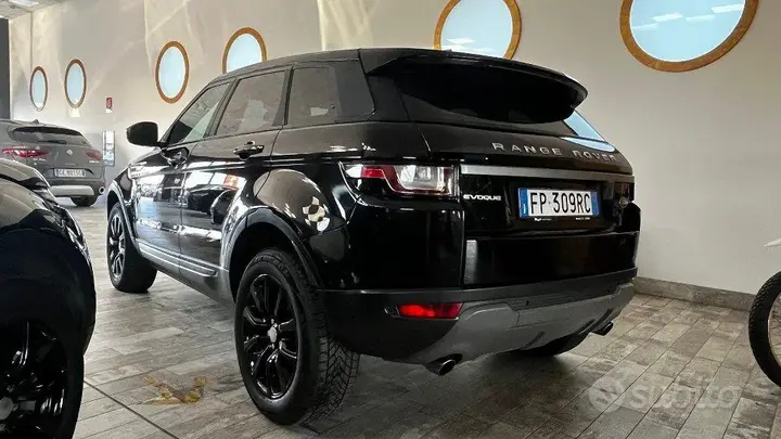 Land Rover Range Rover Evoque 2018 photo 5