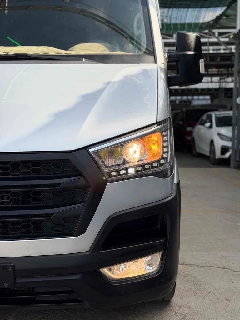 Hyundai Solati 2018 photo 5