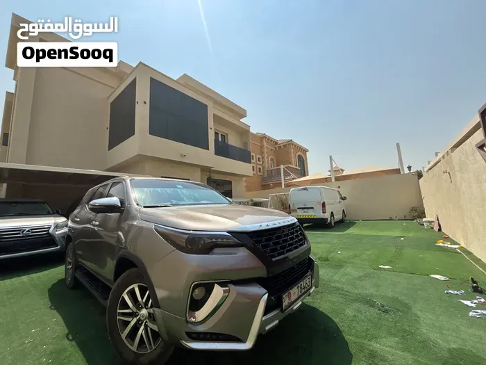 Toyota Fortuner 2017 photo 4