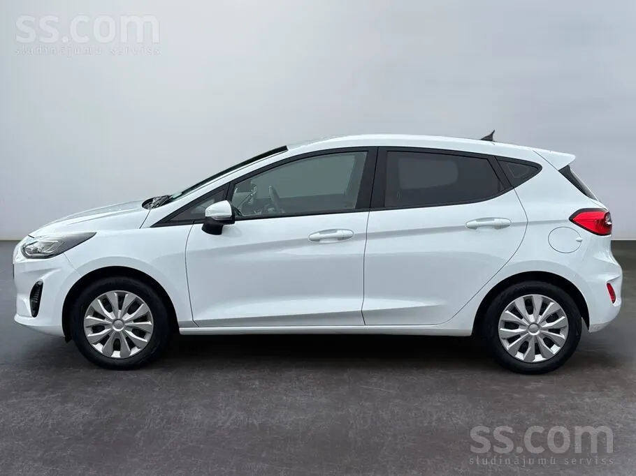 Ford Fiesta 2022 photo 2