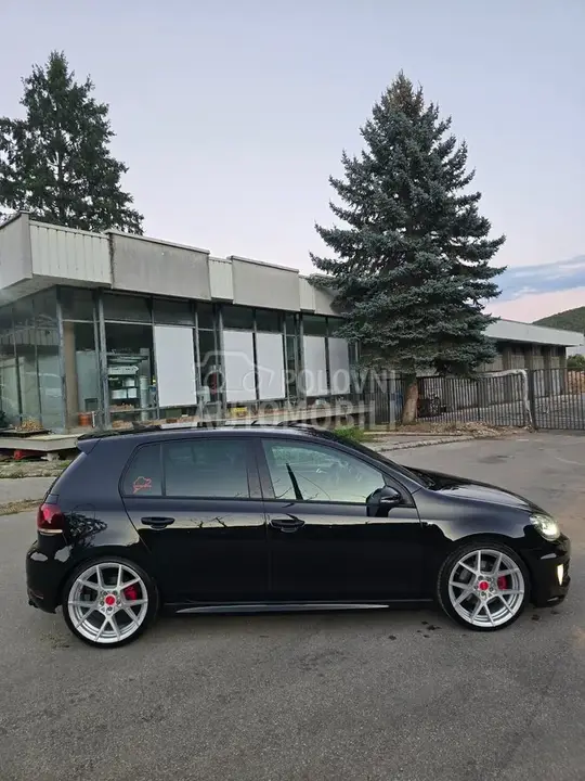 Volkswagen Golf 2012 photo 5
