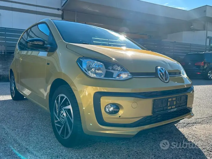 Volkswagen Up