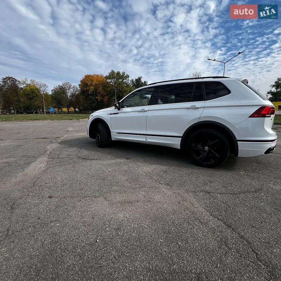 Volkswagen Tiguan 2023 photo 5