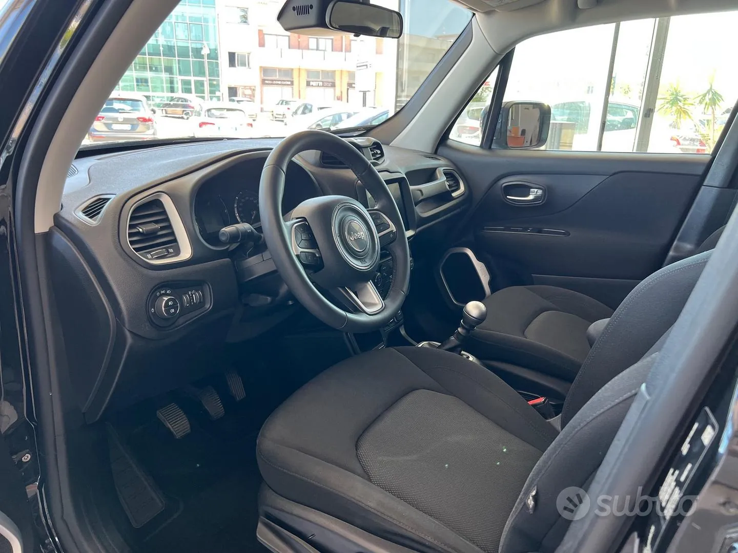 Jeep Renegade 2018 photo 5
