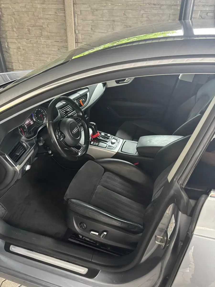 Audi A7 2016 photo 2