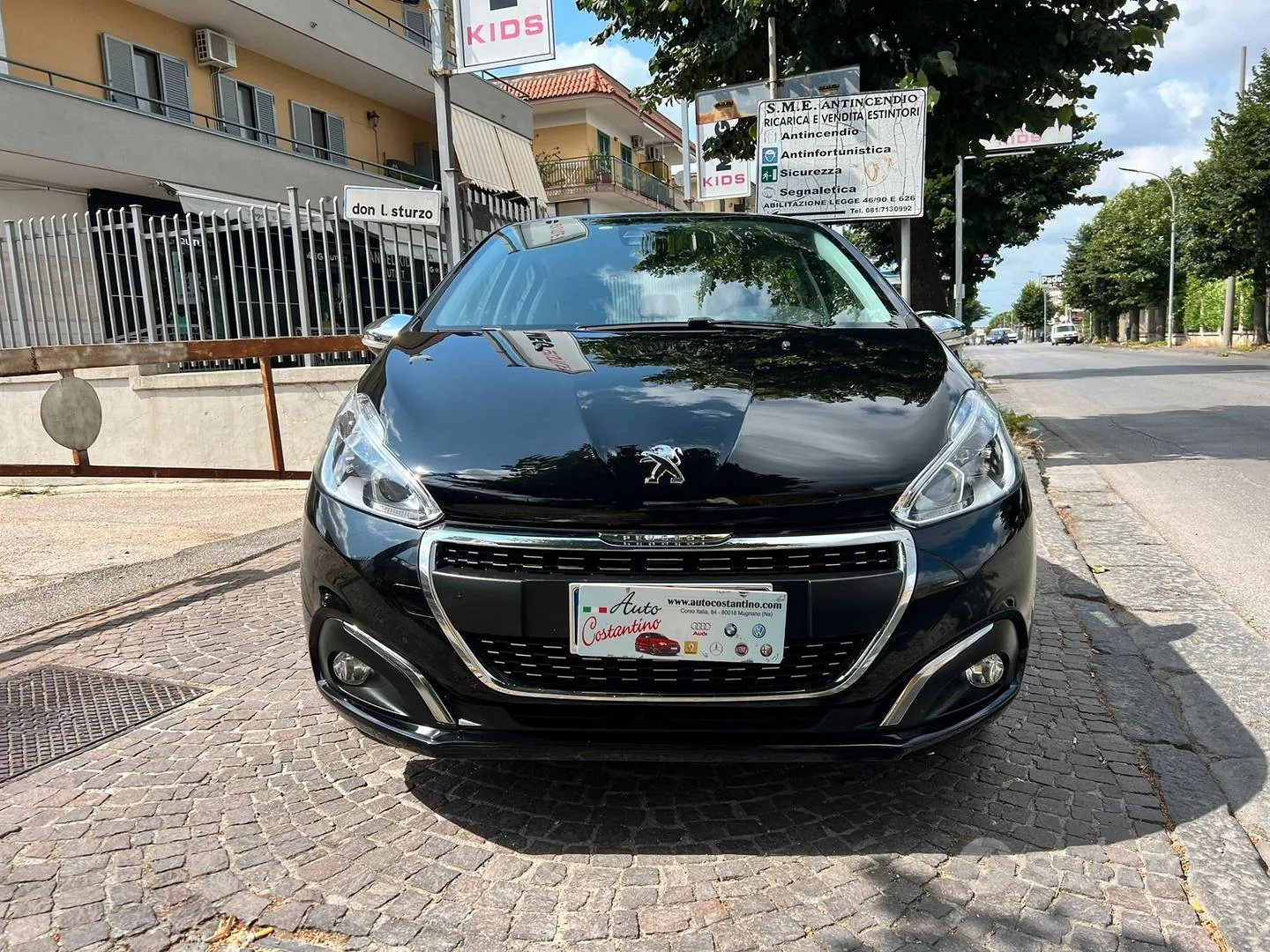 Peugeot 208 2019 photo 2