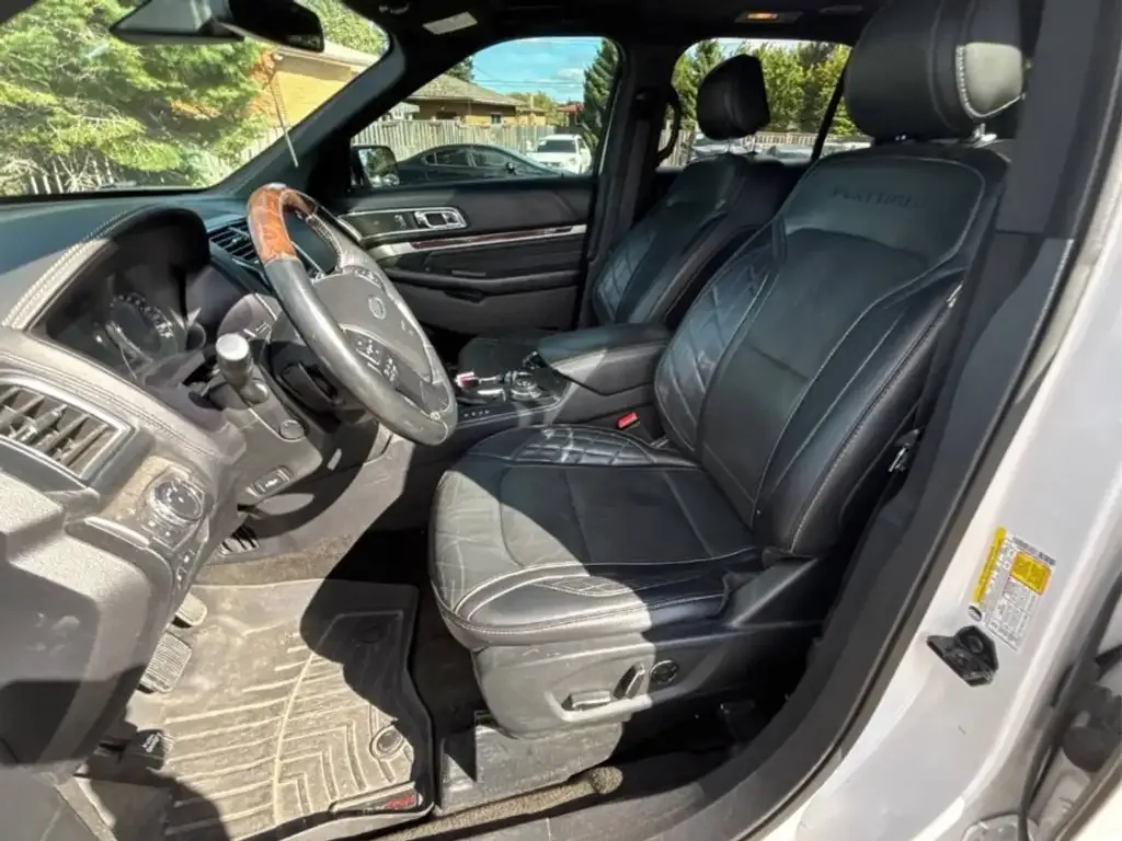 Ford Explorer 2017 photo 5