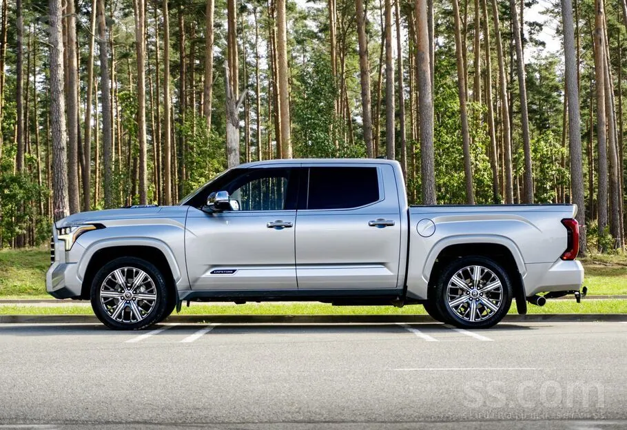 Toyota Tundra 2022 photo 4