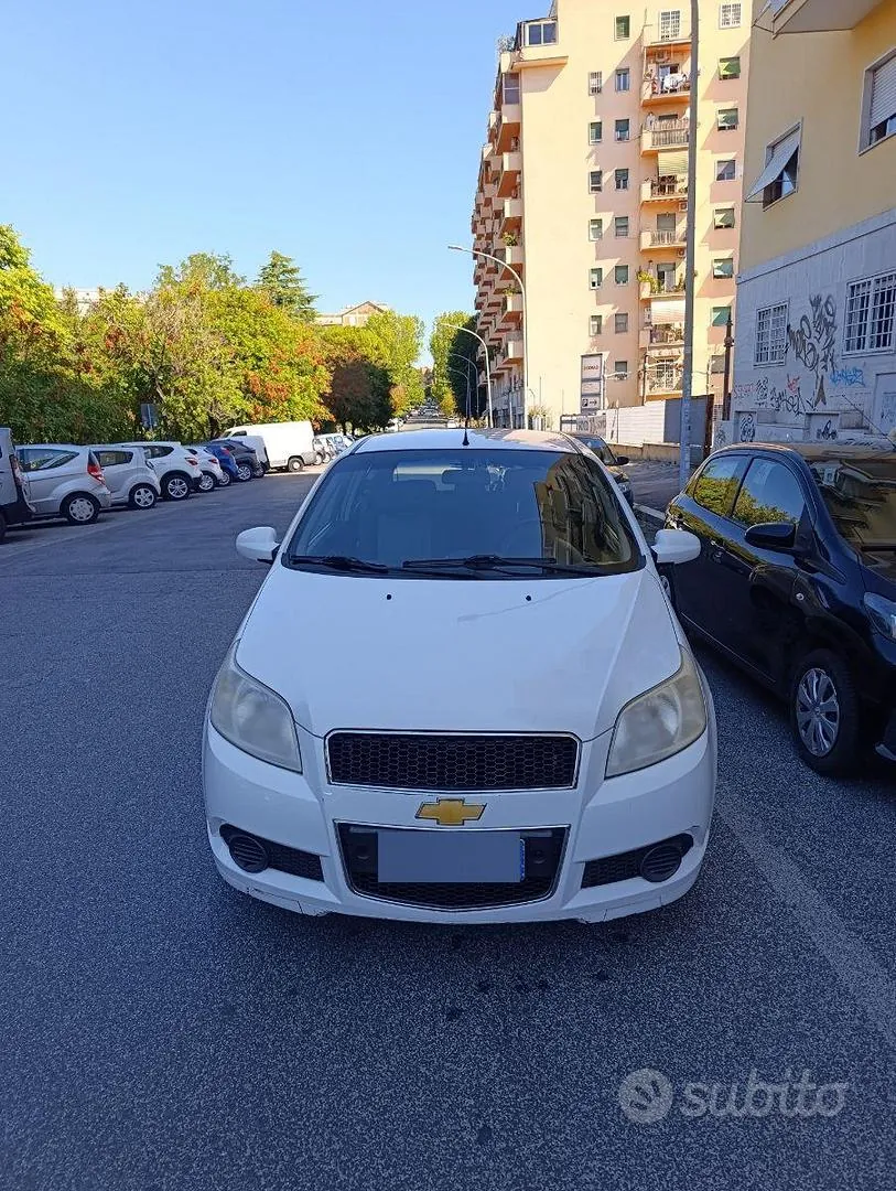 Chevrolet Aveo 2009 photo 3