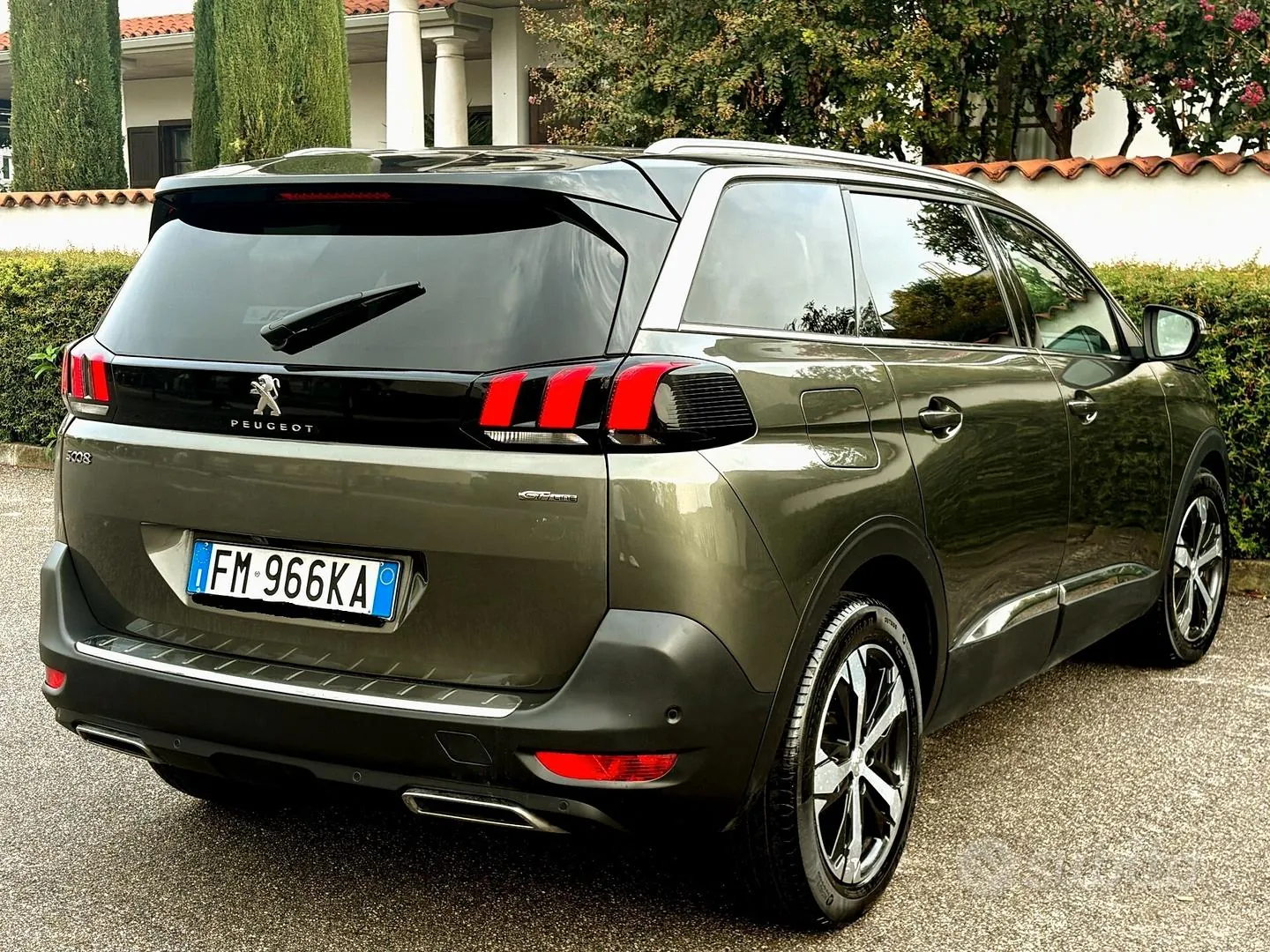 Peugeot 5008 2018 photo 3