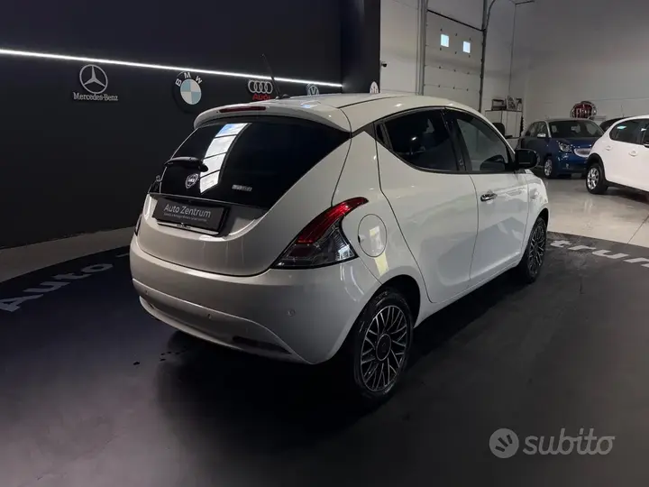 Lancia Ypsilon 2022 photo 4