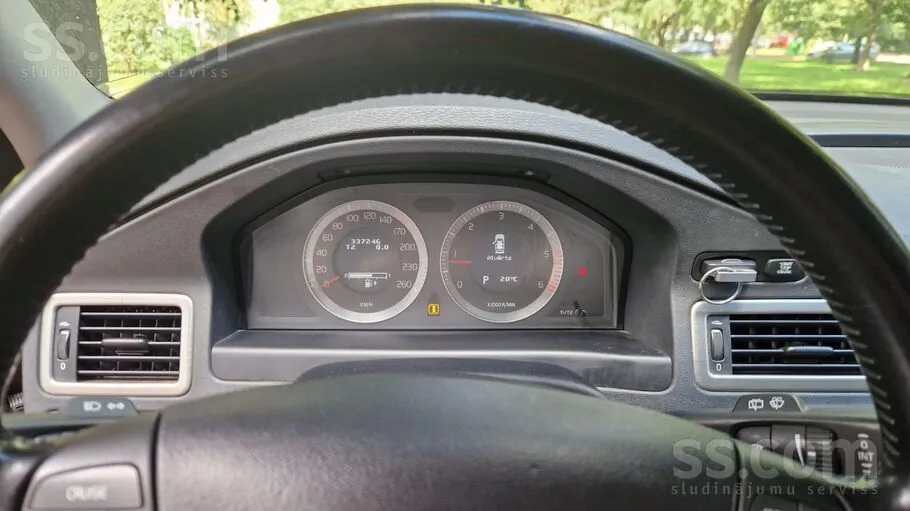 Volvo V70 2009 photo 5