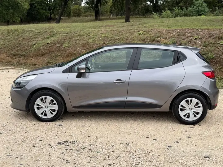 Renault Clio 2016 photo 5