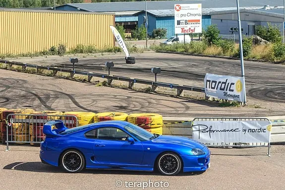 Toyota Supra 1995 photo 3
