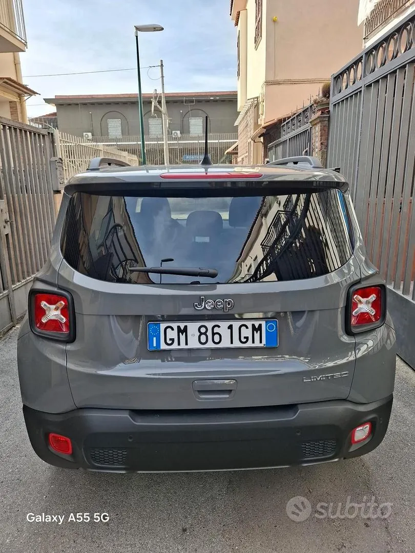 Jeep Renegade 2023 photo 3