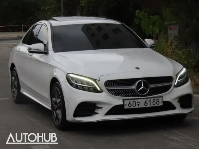 Mercedes-Benz C-Class 2019 photo 2