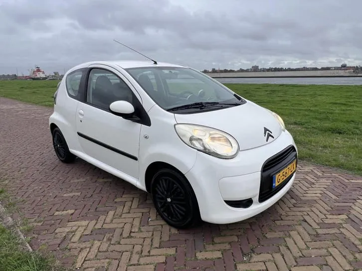 Citroen C1 2010 photo 3