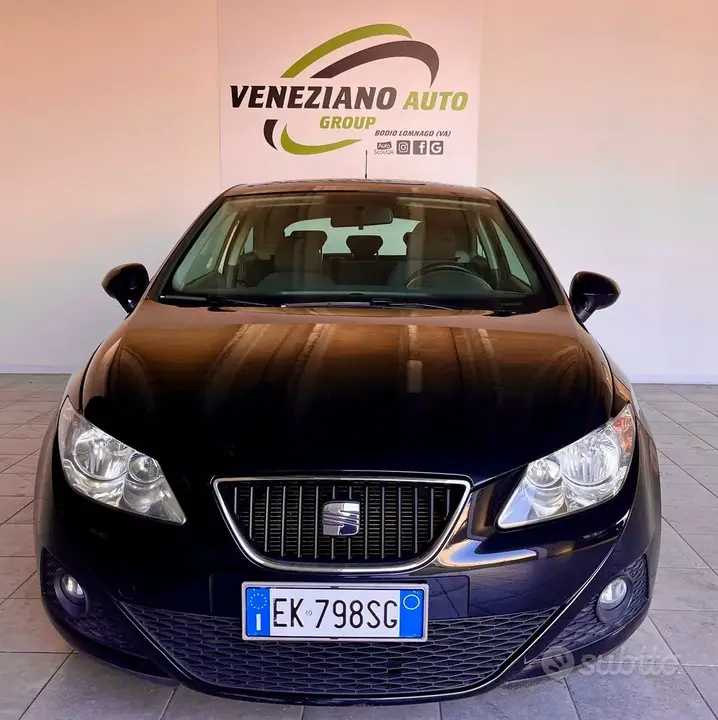 Seat Ibiza 2011 photo 2